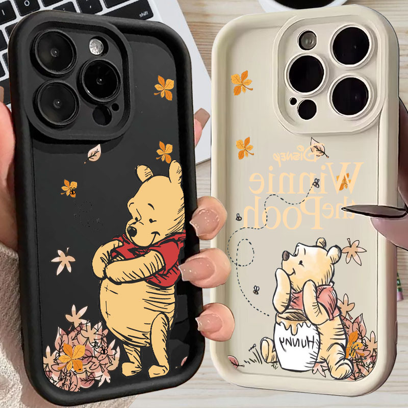 Phone Accessories Kiosk - Autumn Winnie The Pooh Leaves Case